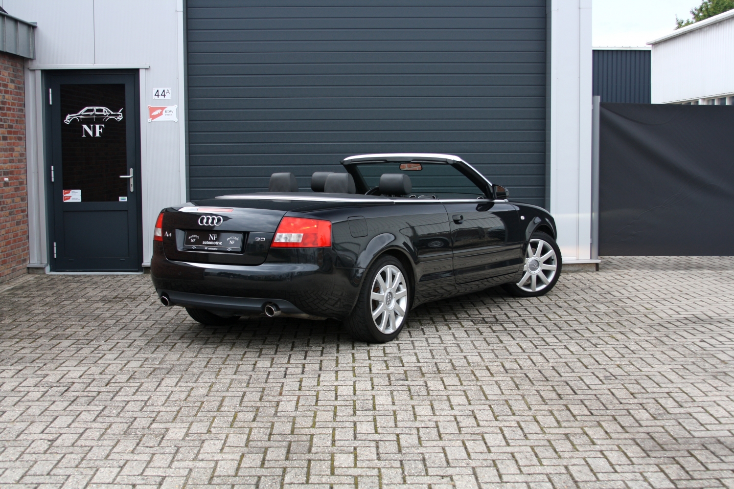 Audi-A4-Cabriolet-3.0-2003-017.JPG