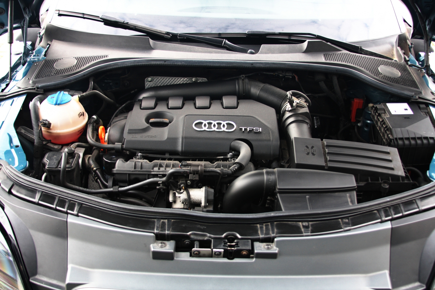 Audi-TT-Coupe-1.8TFSI-2009-015-23.JPG