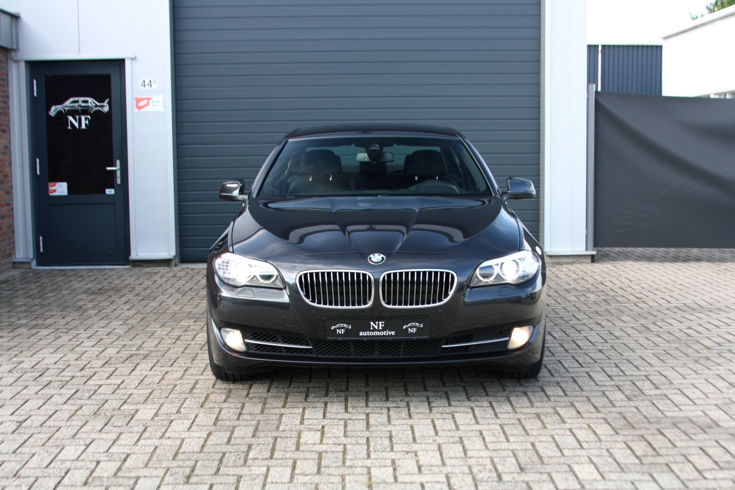 BMW-520i-F10-2013-002.JPG