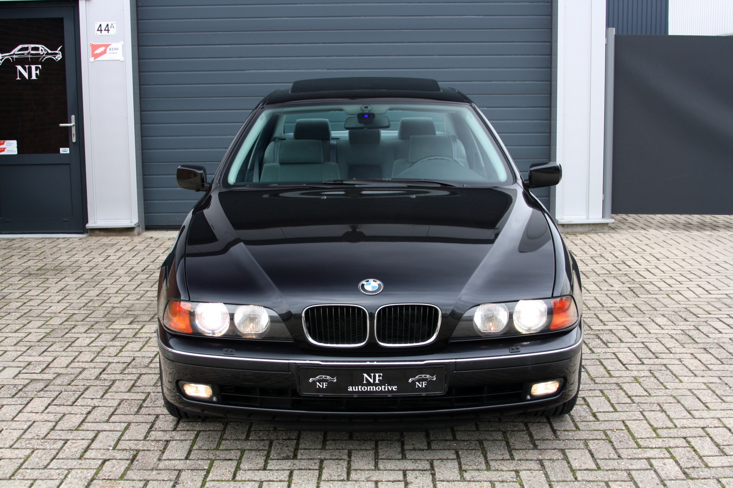 BMW-525TDS-E39-1998-003.JPG