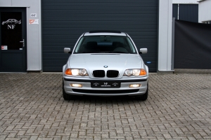 NF Automotive BMW-318i-E46-Sedan-1999-010.JPG