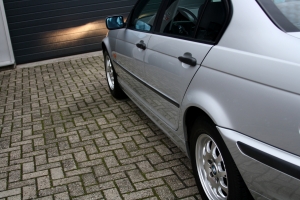 NF Automotive BMW-318i-Seda-E46-1998-094.JPG