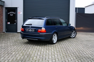NF Automotive BMW-318i-Seda-E46-1998-112.JPG