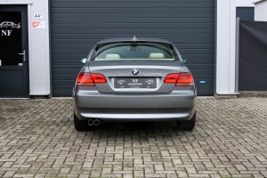NF Automotive BMW-325i-E92-2006-017.JPG