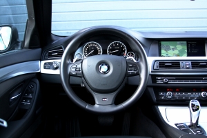 NF Automotive BMW-520i-F10-2013-042.JPG