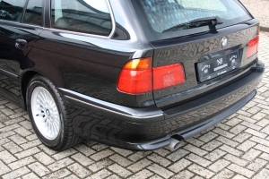 NF Automotive BMW-528i-Touring-E39-1999-087.JPG