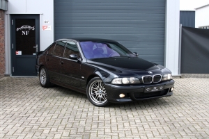 NF Automotive BMW-M5-E39-2000-010.JPG