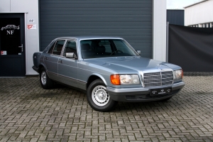 NF Automotive Mercedes-Benz-500SE-W126-1980-007.JPG