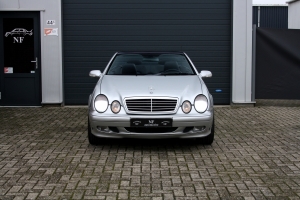NF Automotive Mercedes-Benz-CLK200-Kompressor-Cabriolet-C208-2001-003.JPG
