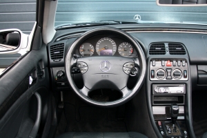 NF Automotive Mercedes-Benz-CLK200-Kompressor-Cabriolet-C208-2001-026.JPG