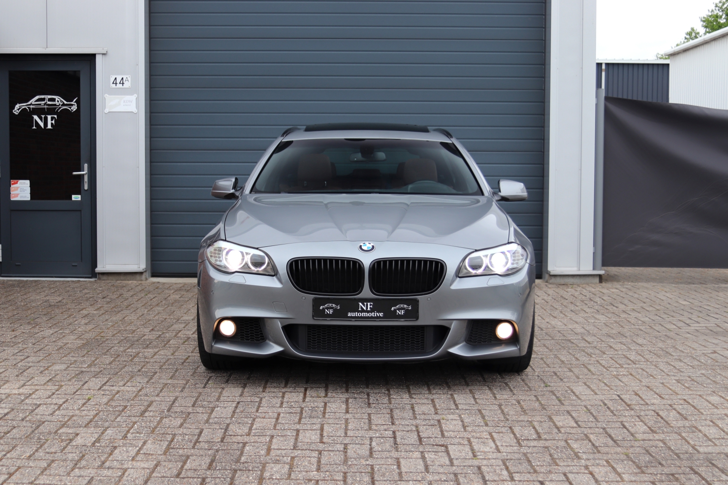 BMW 528i Touring F11 - M-Package kopen bij NF Automotive