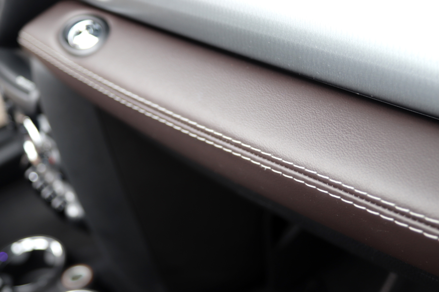 2025-05-29-MINI-Cabrio-Cooper-R57-2014-0722-018.JPG
