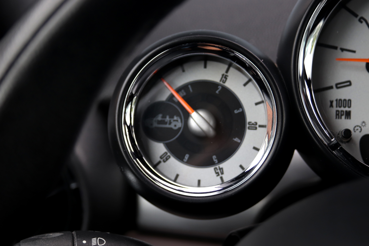 2025-05-29-MINI-Cabrio-Cooper-R57-2014-0722-022.JPG