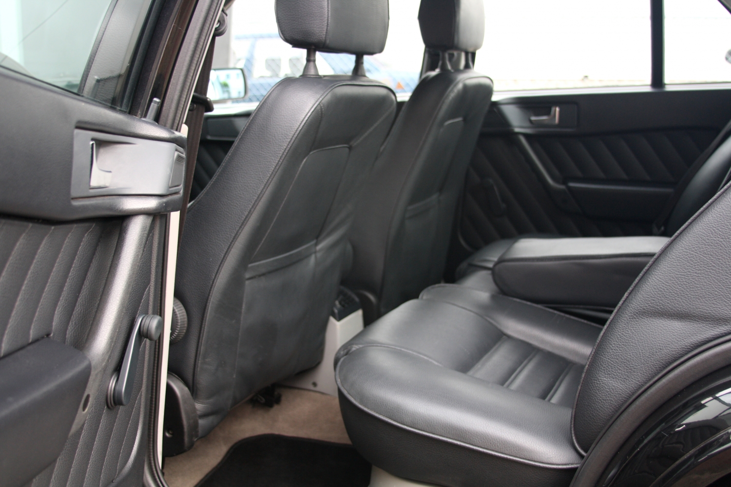 Alfa-Romeo-155-1.8TS-1995-050.JPG