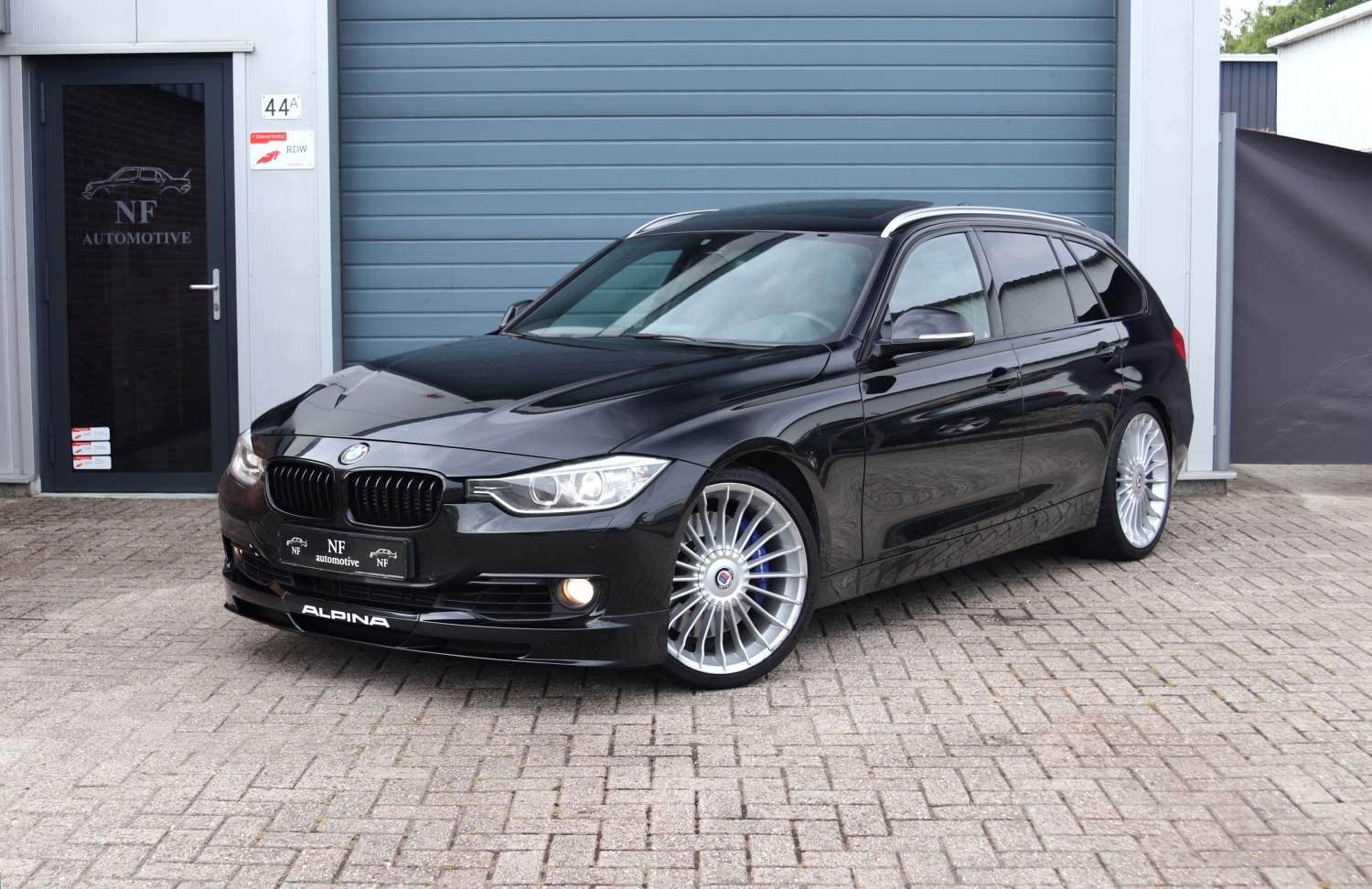 Alpina-B3-Biturbo-Touring-Allrad-F31-2013-JJ964R-001.JPG