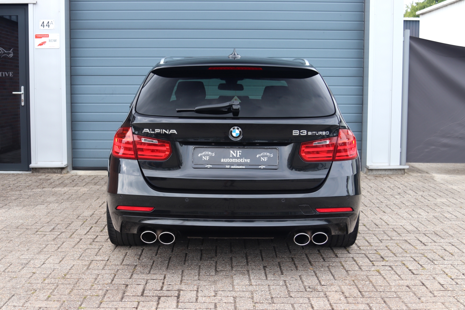 Alpina-B3-Biturbo-Touring-Allrad-F31-2013-JJ964R-006.JPG