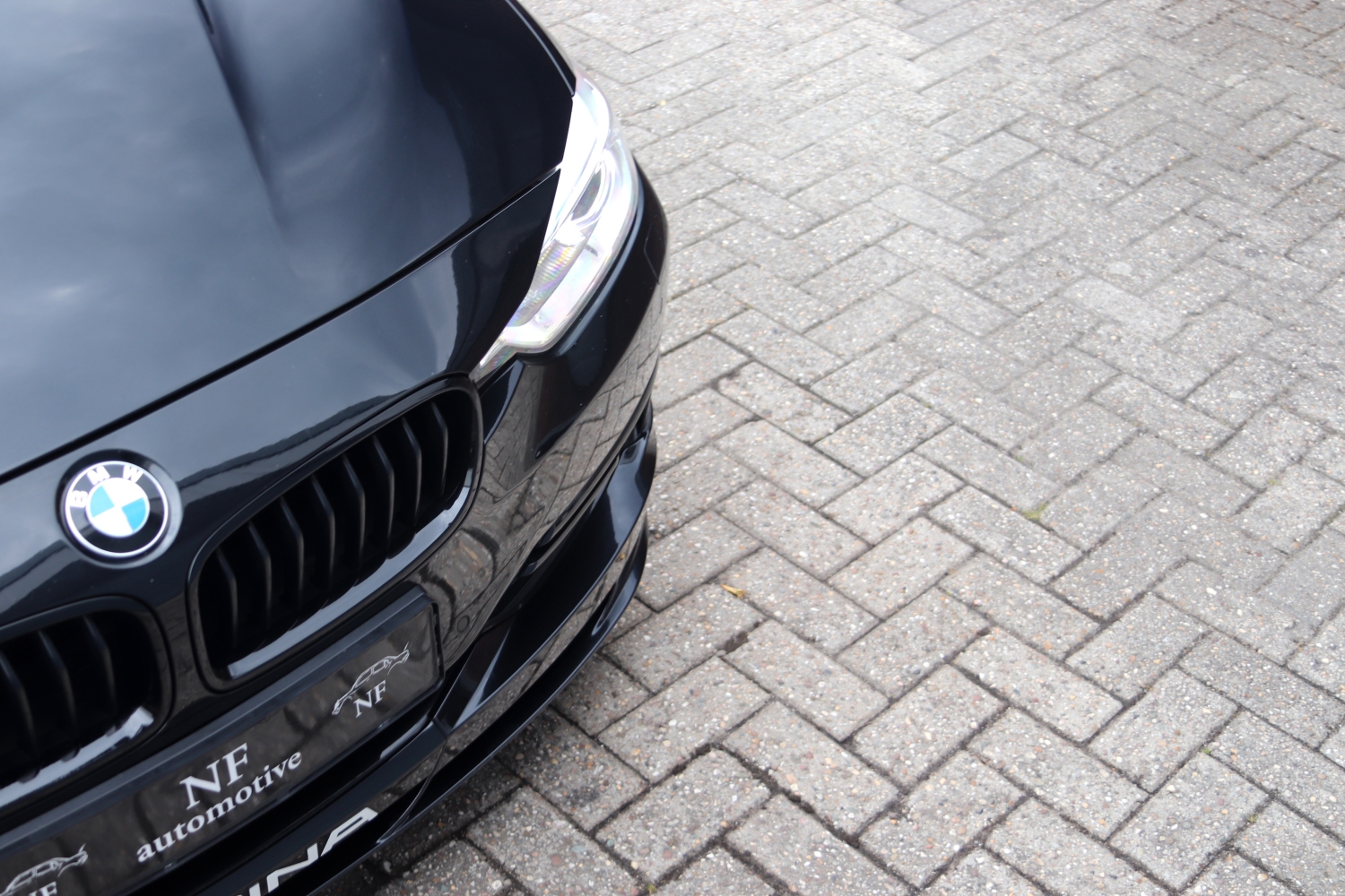 Alpina-B3-Biturbo-Touring-Allrad-F31-2013-JJ964R-026.JPG