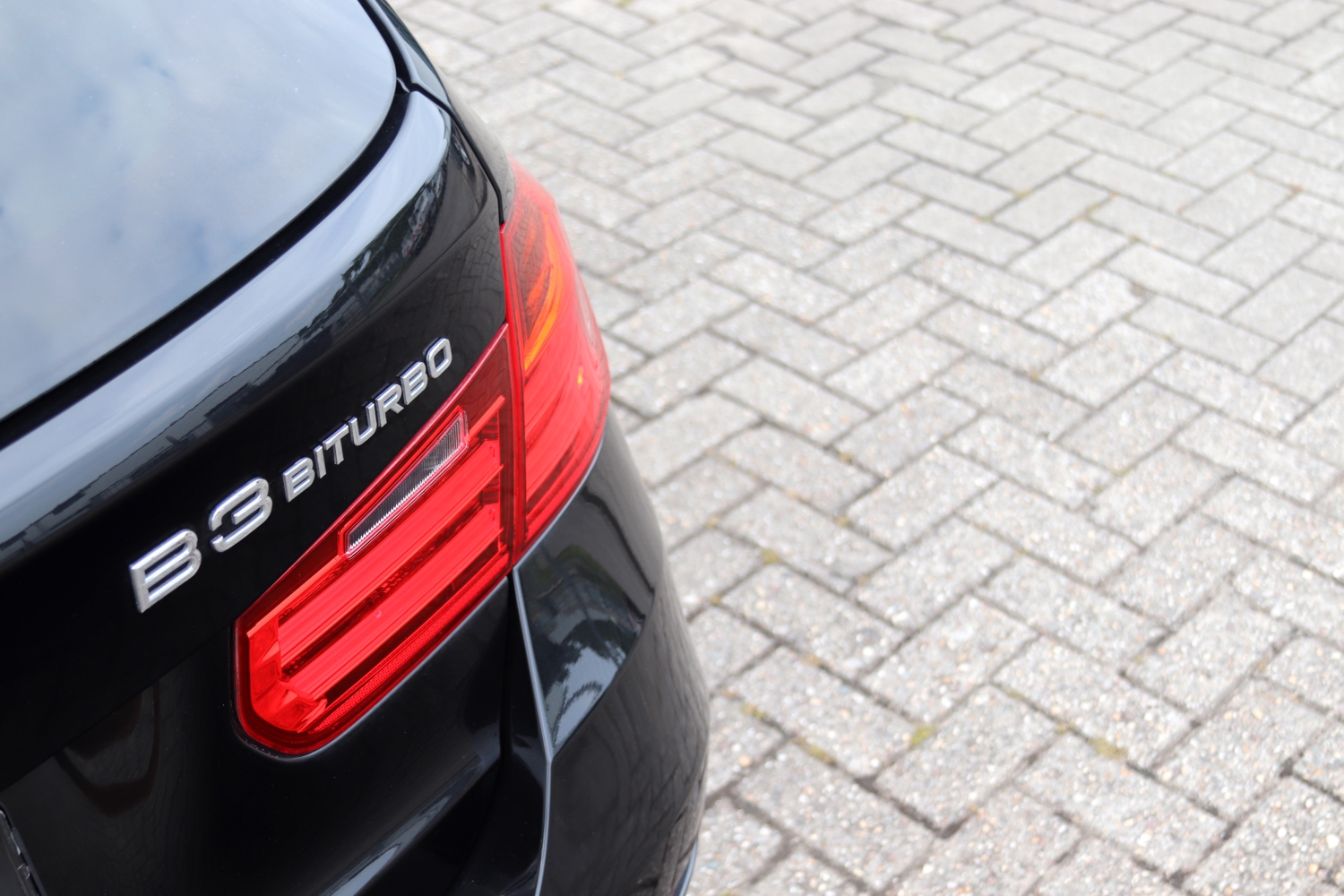 Alpina-B3-Biturbo-Touring-Allrad-F31-2013-JJ964R-027.JPG