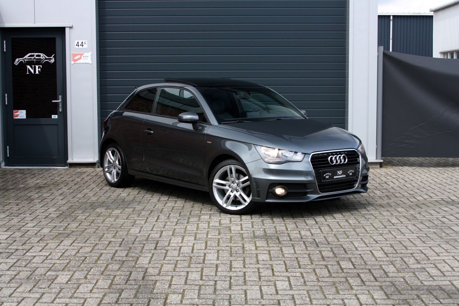 Audi-A1-1.4TFSI-185PK-2011-017.JPG