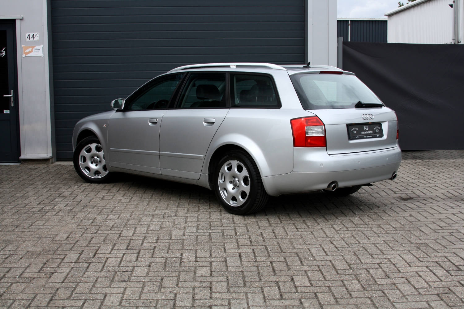 Audi-A4-Avant-18T-2003-TJ854D-070.JPG