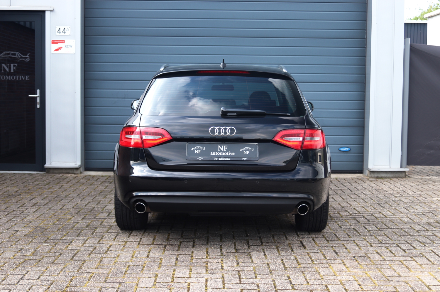 Audi-A4-Avant-18TFSI-2013-5SHK59-006.JPG