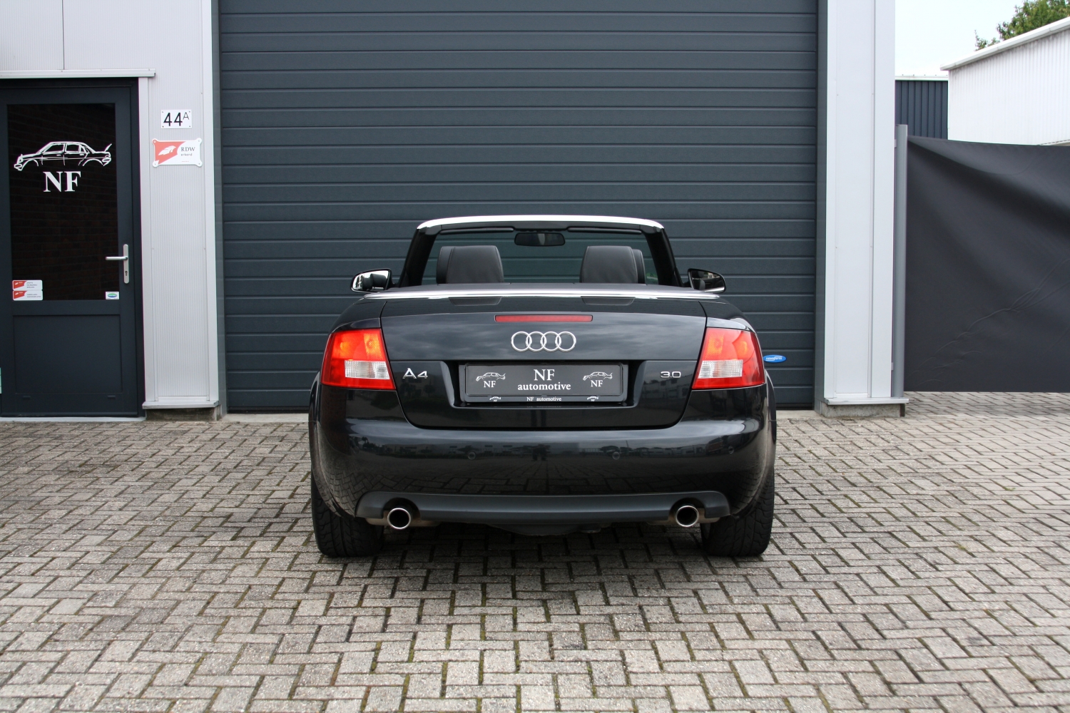 Audi-A4-Cabriolet-3.0-2003-019.JPG
