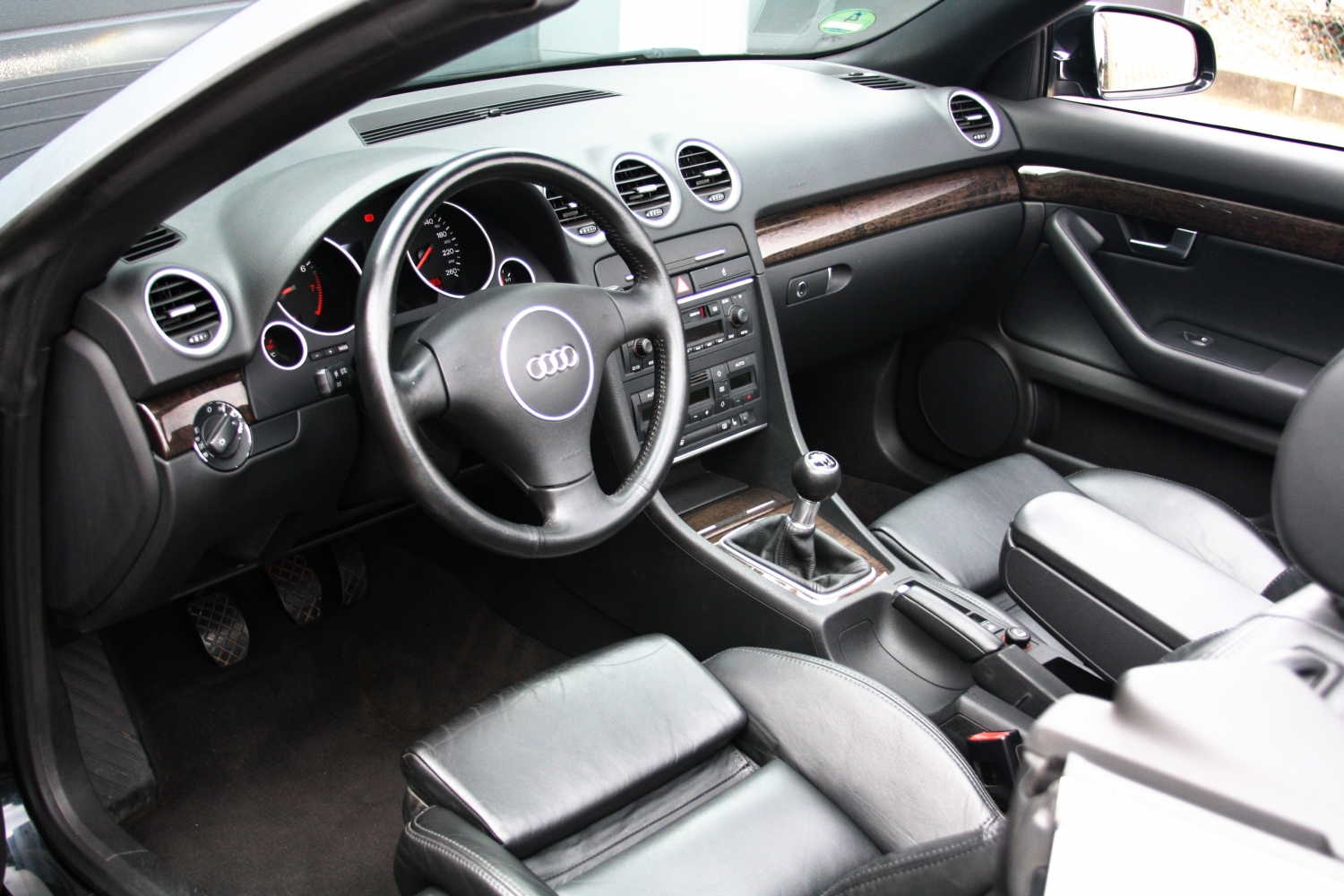Audi-A4-Cabriolet-3.0-2003-036.JPG