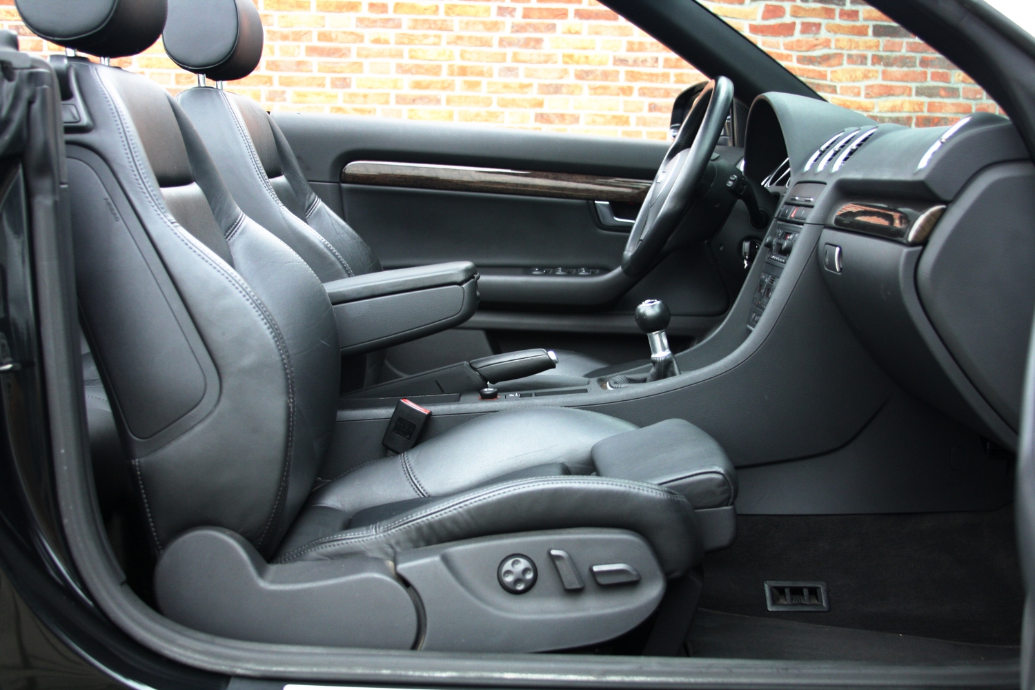 Audi-A4-Cabriolet-3.0-2003-043.JPG