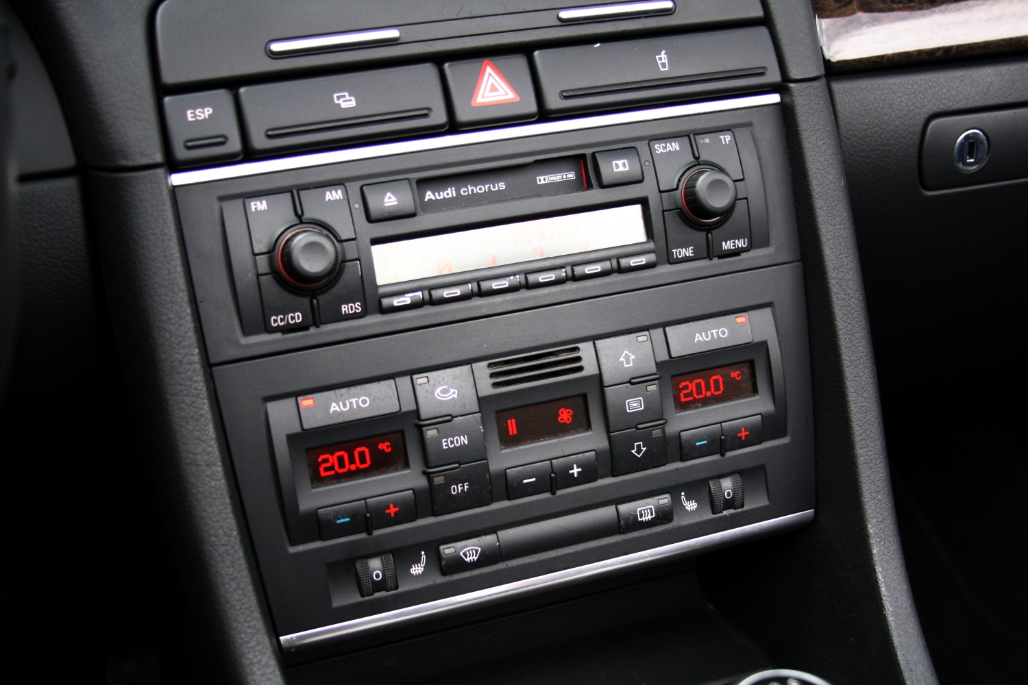 Audi-A4-Cabriolet-3.0-2003-063.JPG