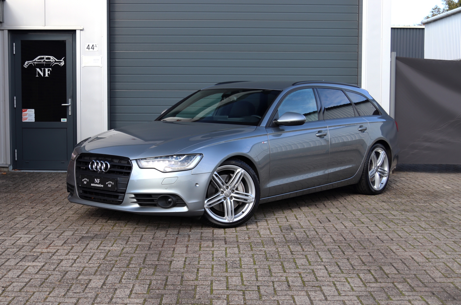 Audi-A6-Avant-30TFSI-2013-GX017N-001.JPG