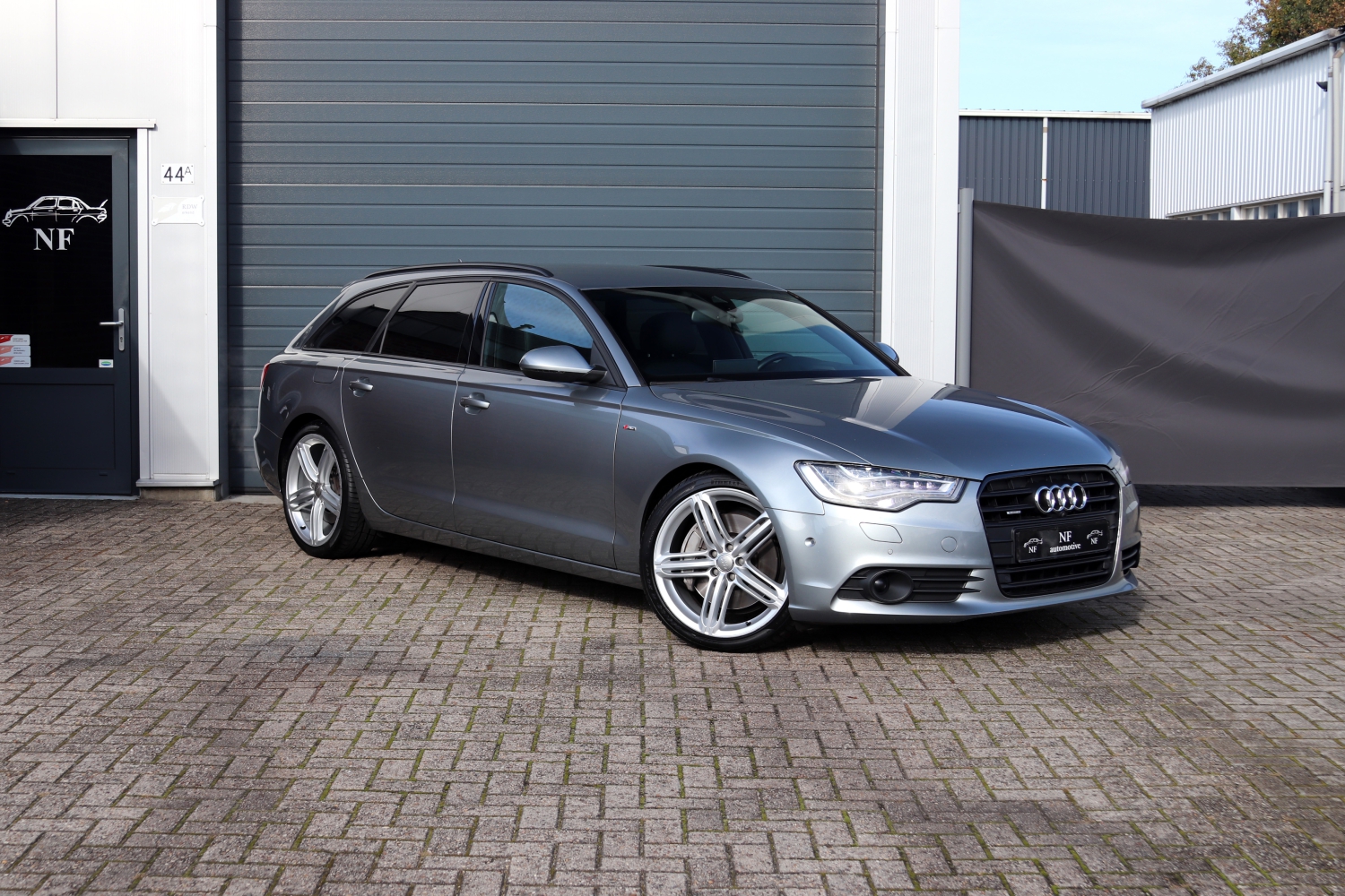 Audi-A6-Avant-30TFSI-2013-GX017N-003.JPG