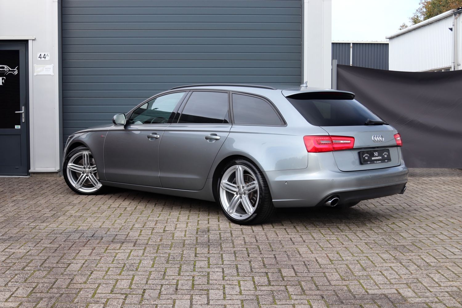 Audi-A6-Avant-30TFSI-2013-GX017N-004.JPG