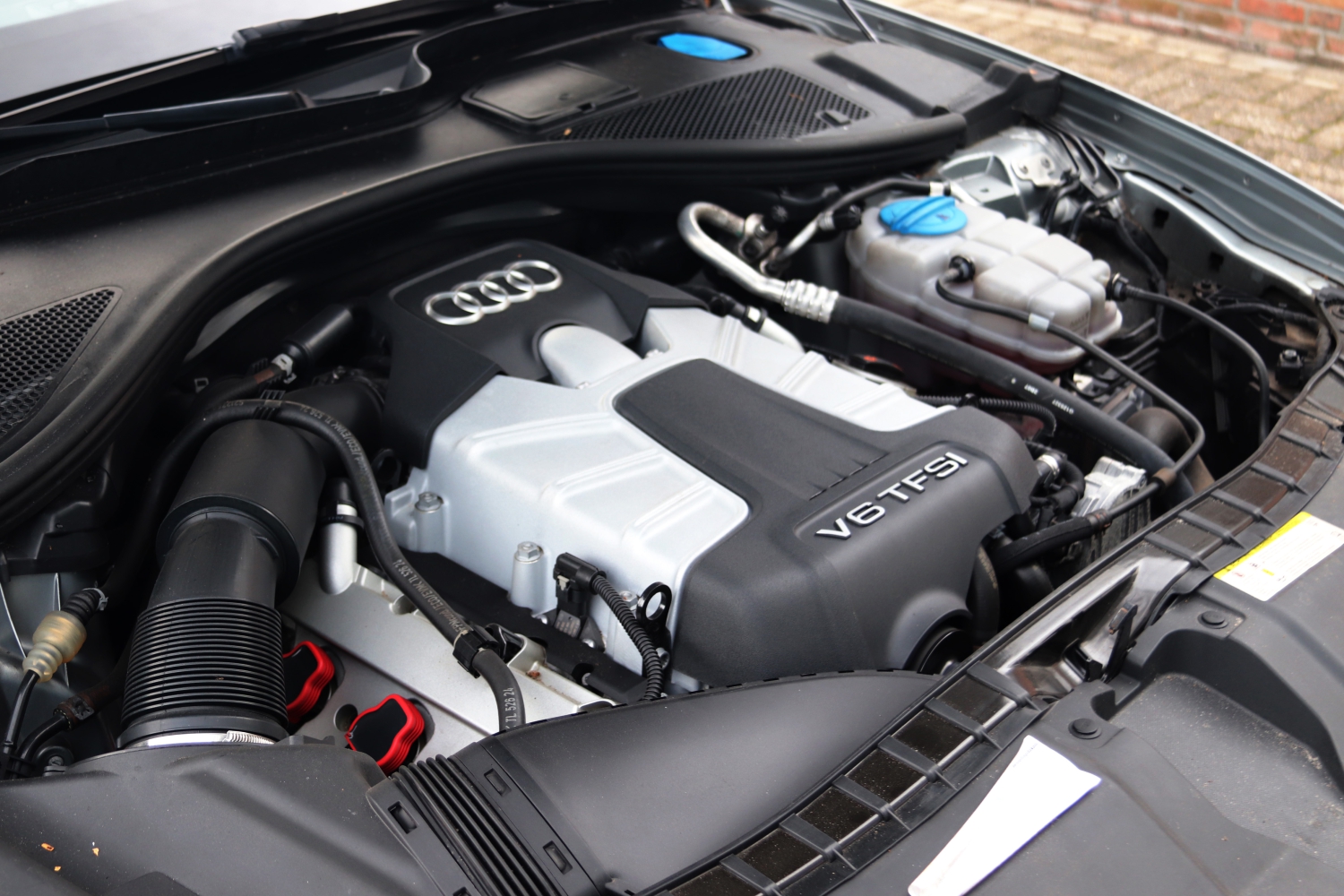 Audi-A6-Avant-30TFSI-2013-GX017N-083.JPG