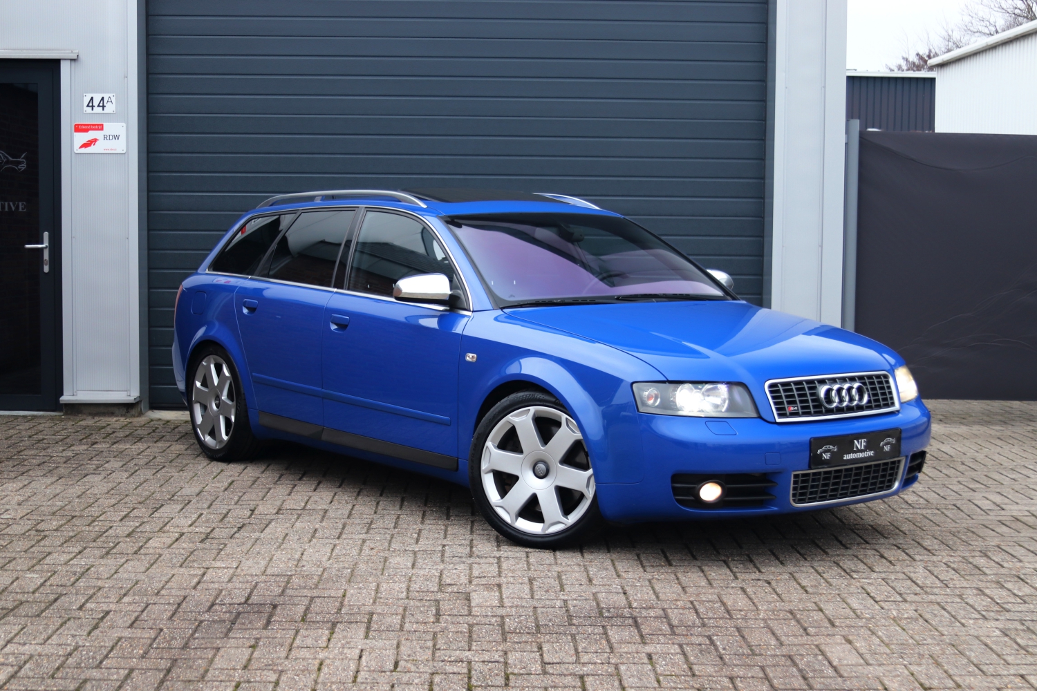 Audi-S4-Avant-B6-2002-RH530V-015.JPG