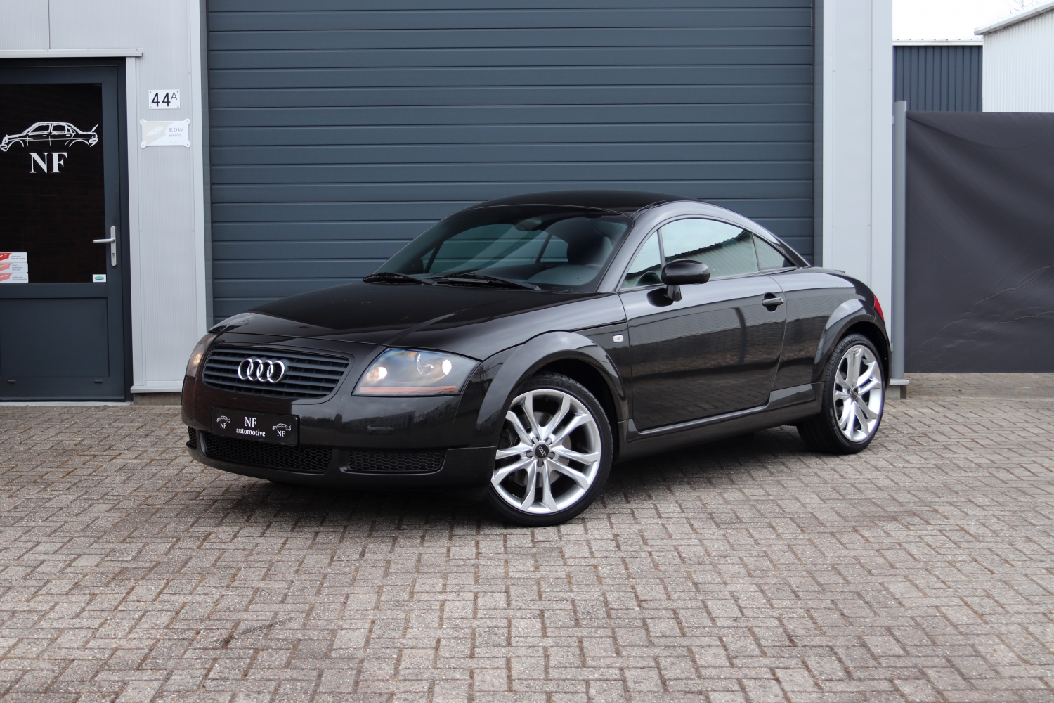 Audi-TT-18T-2002-84PTH4-001.JPG