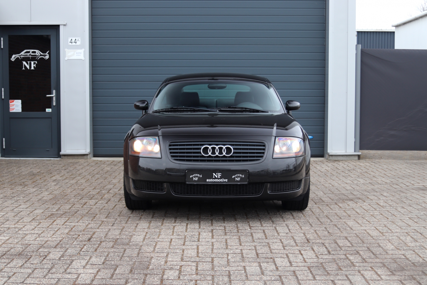 Audi-TT-18T-2002-84PTH4-006.JPG