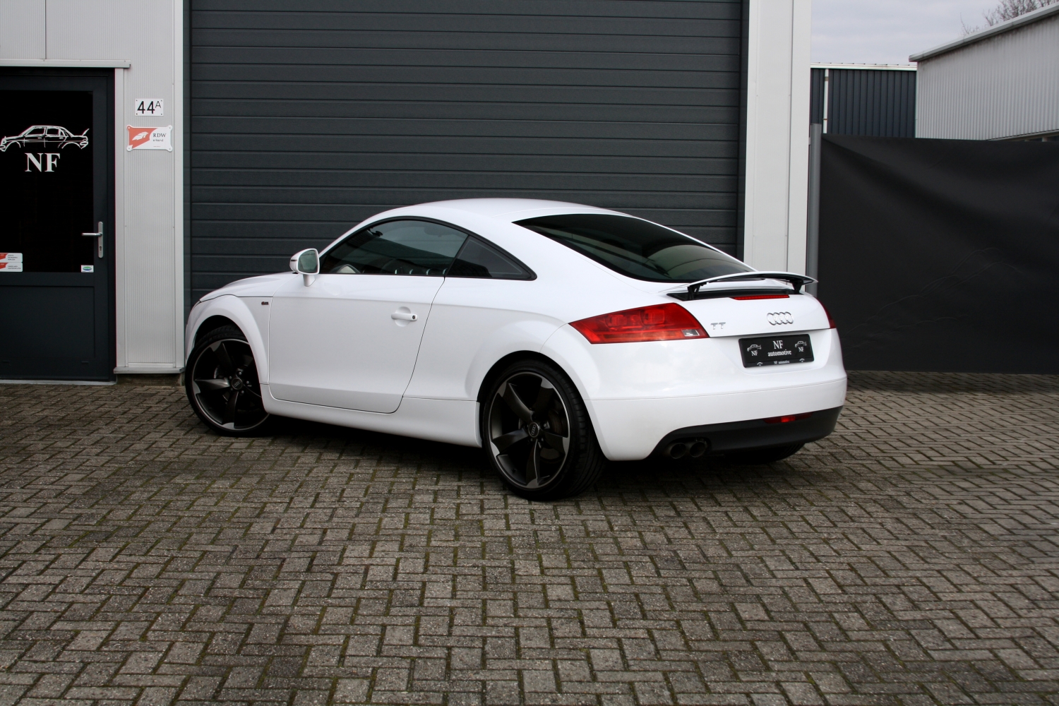 Audi-TT-Coupe-1.8TFSI-2009-015-4.JPG