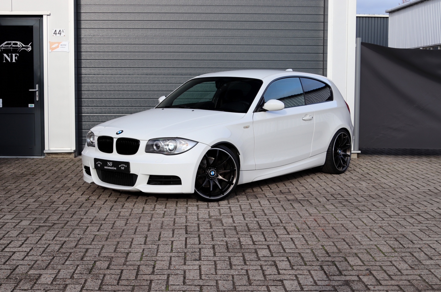 BMW 118i E81 3Drs - M-Sport - Performance kopen bij NF Automotive