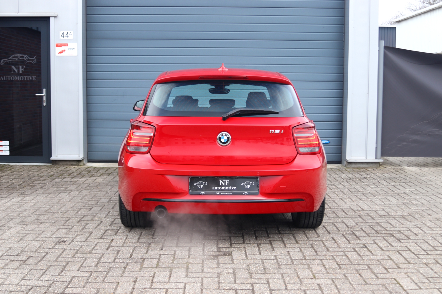 BMW-118i-F20-2011-7557-006.JPG