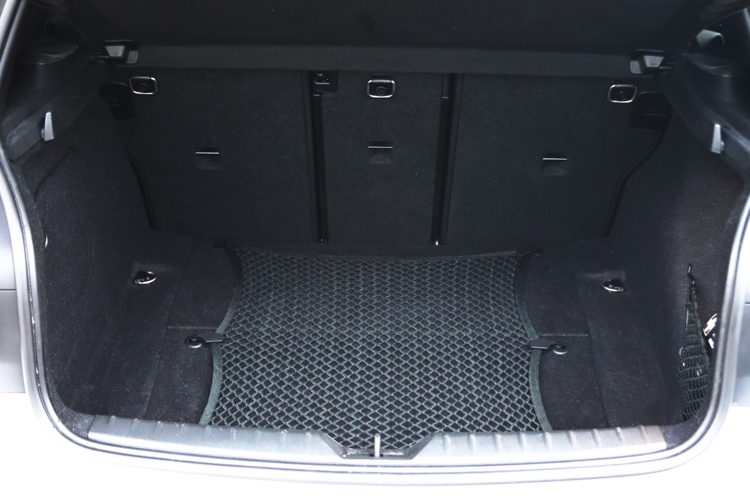 BMW-120i-F20-LCI-2017-7457-054.JPG
