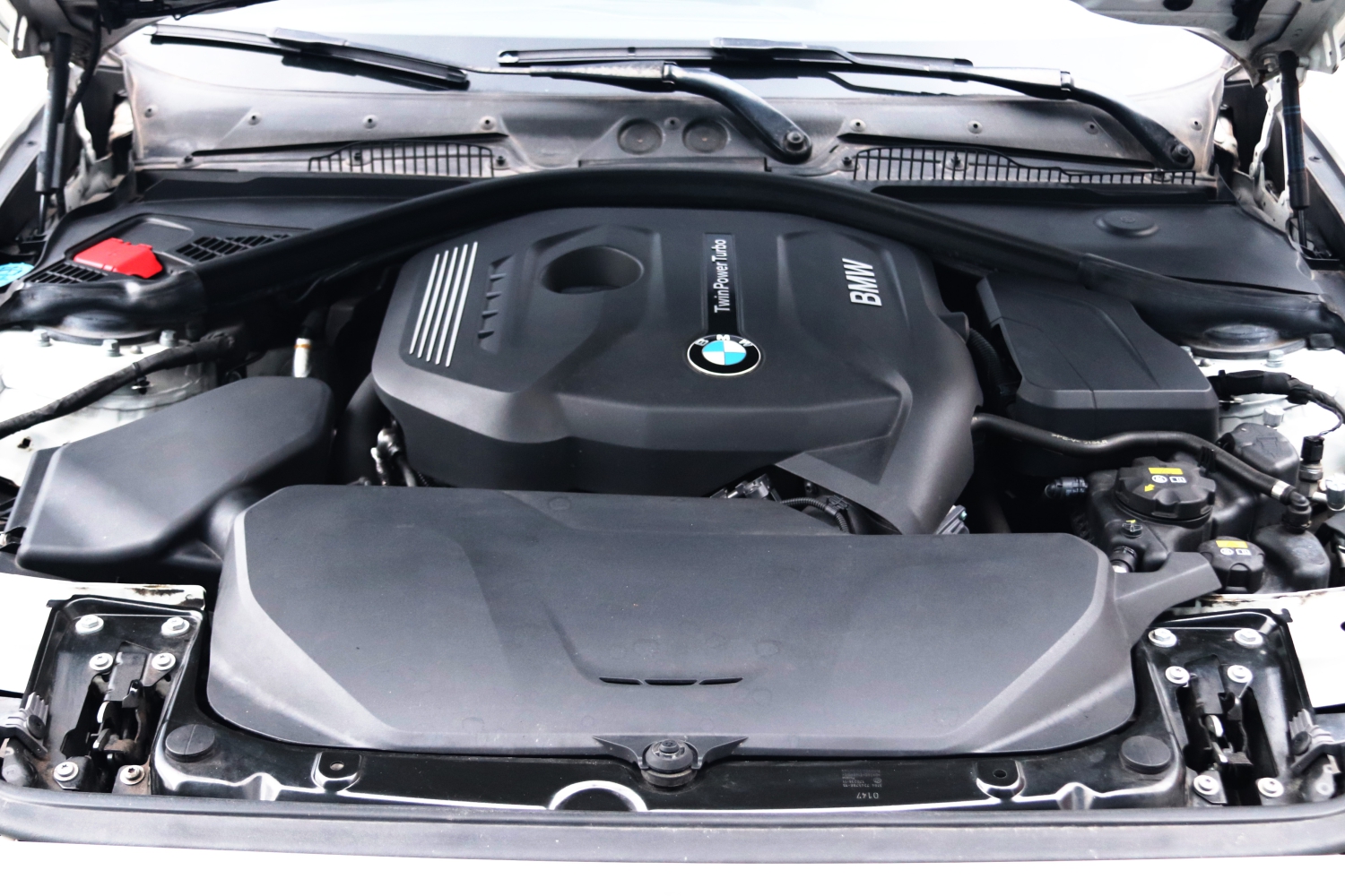 BMW-120i-F20-LCI-2017-7457-075.JPG