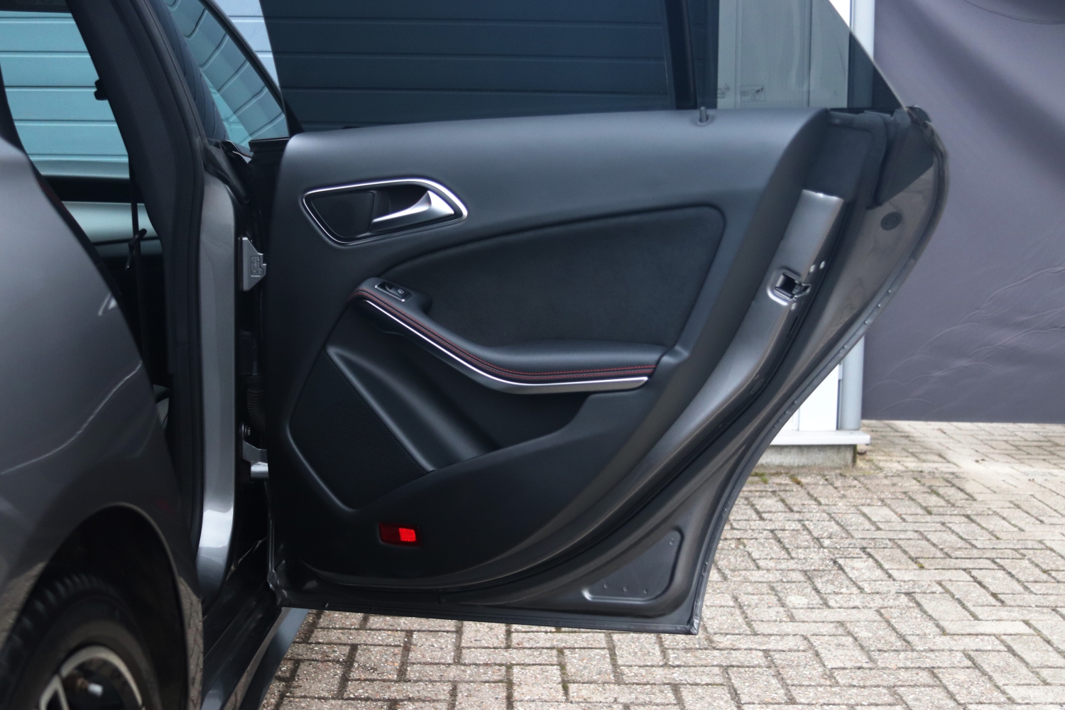 BMW-120i-F20-LCI-2017-7457-142.JPG