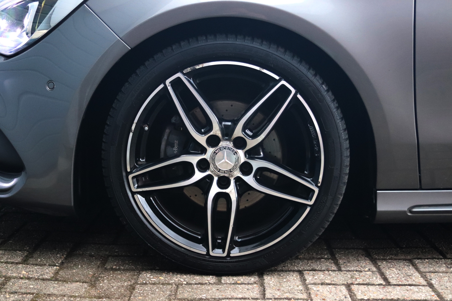 BMW-120i-F20-LCI-2017-7457-151.JPG
