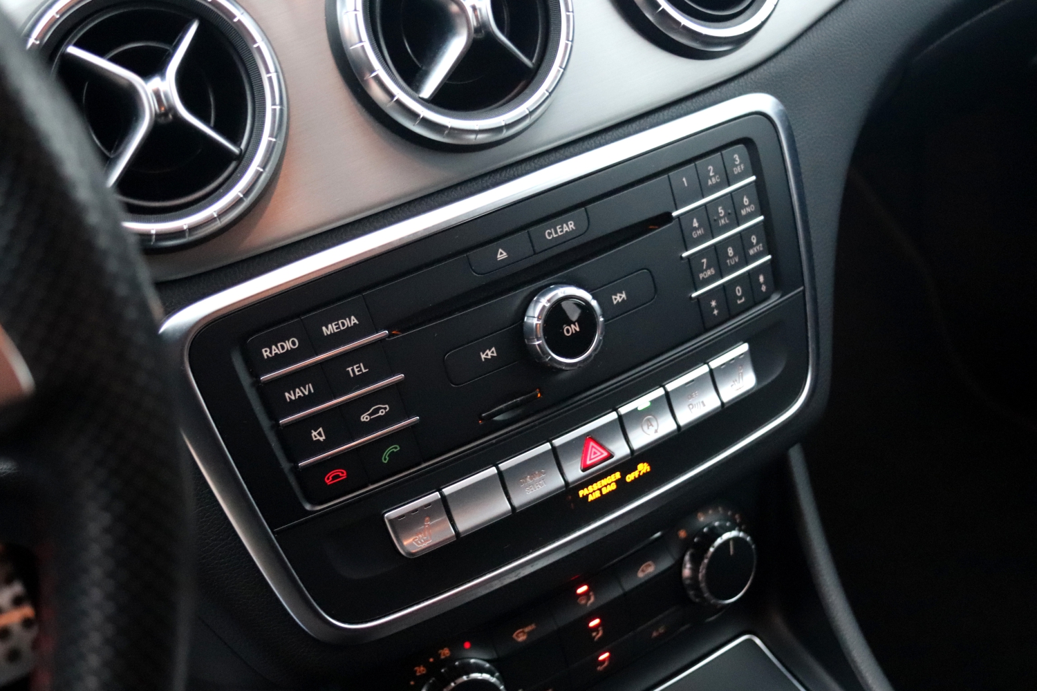 BMW-120i-F20-LCI-2017-7457-155.JPG