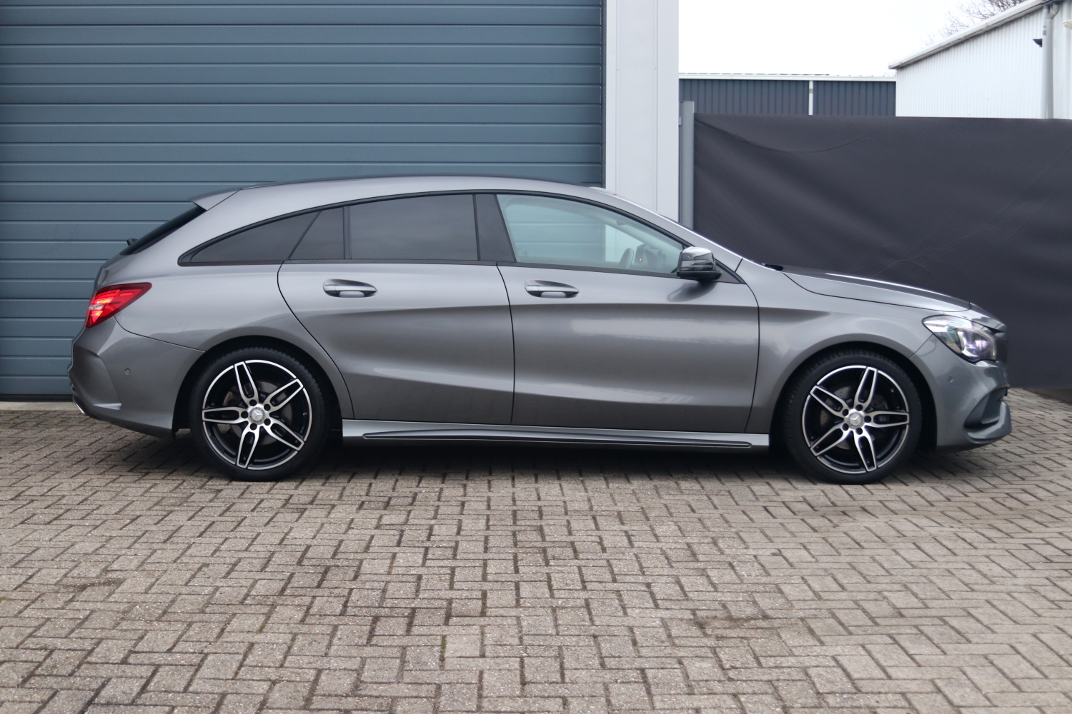 BMW-120i-F20-LCI-2017-7457-169.JPG