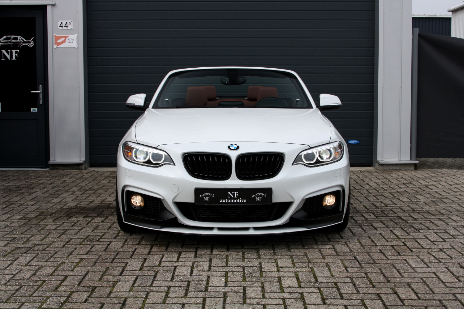 BMW-220i-Cabriolet-F23-2015-018.JPG