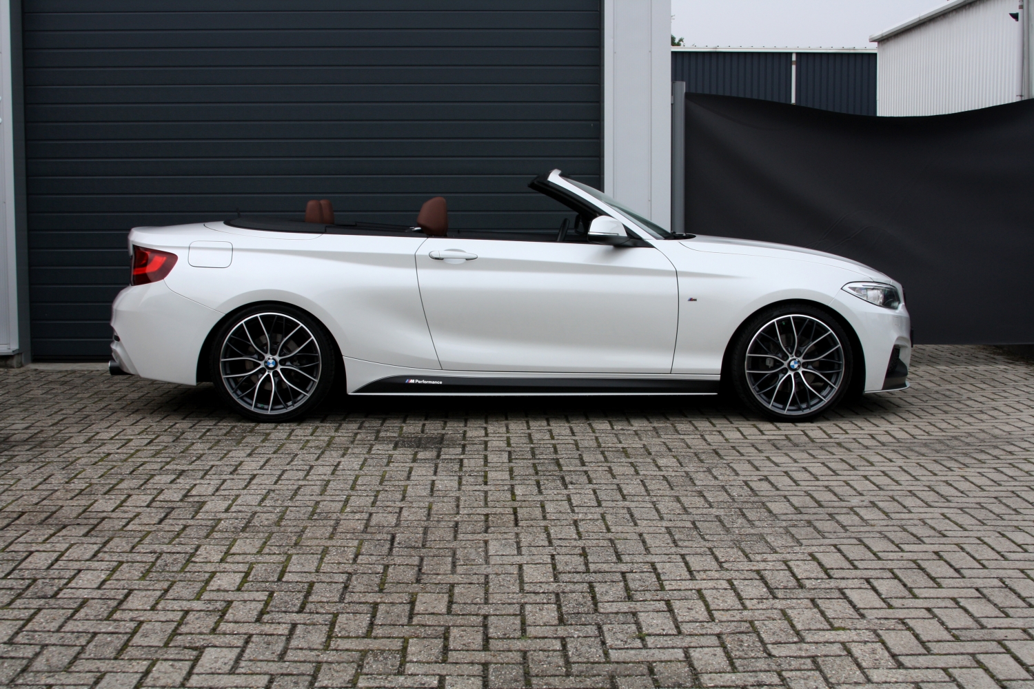 BMW-220i-Cabriolet-F23-2015-112.JPG