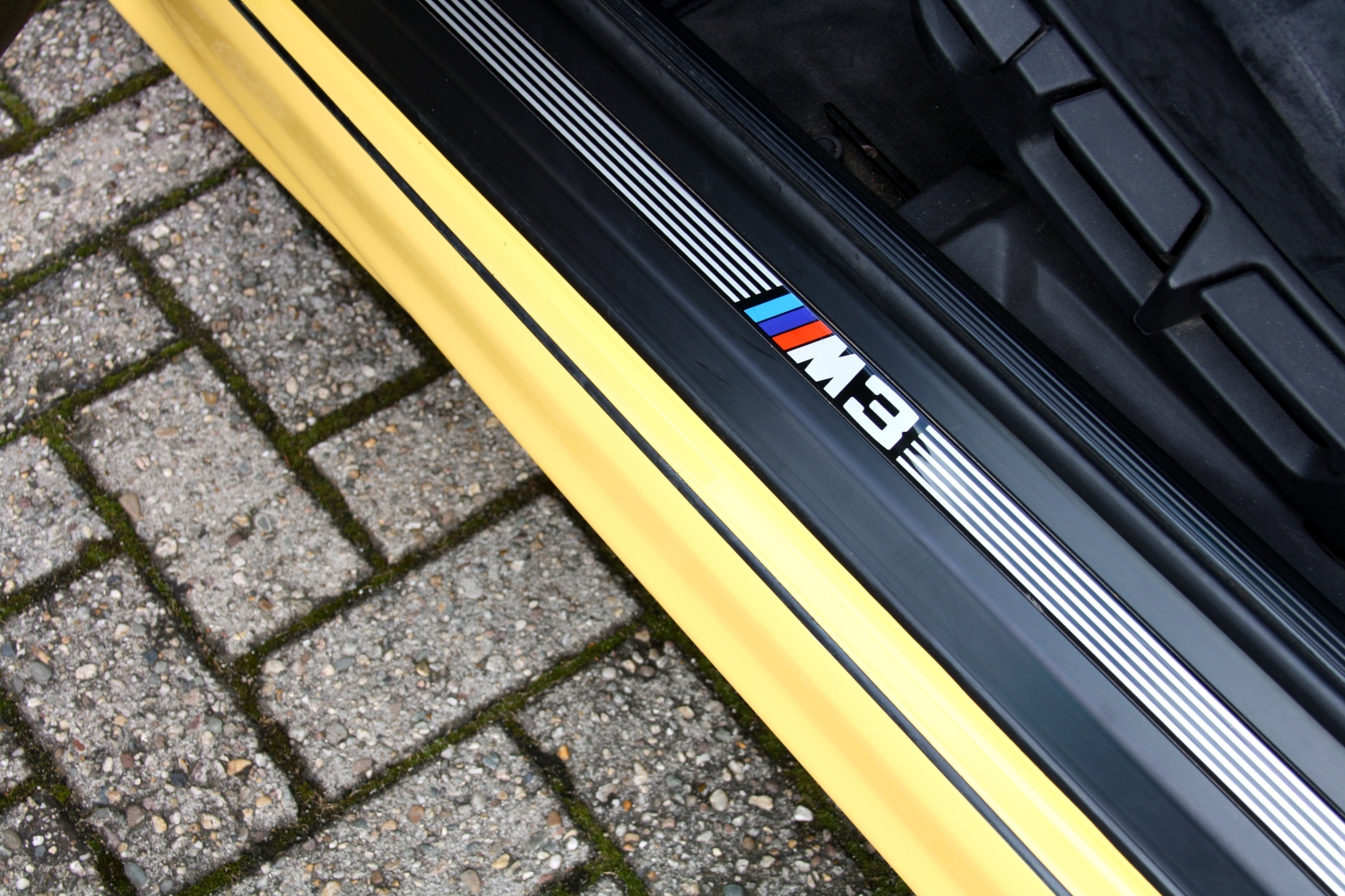 BMW-318is-E36-1992-211.JPG