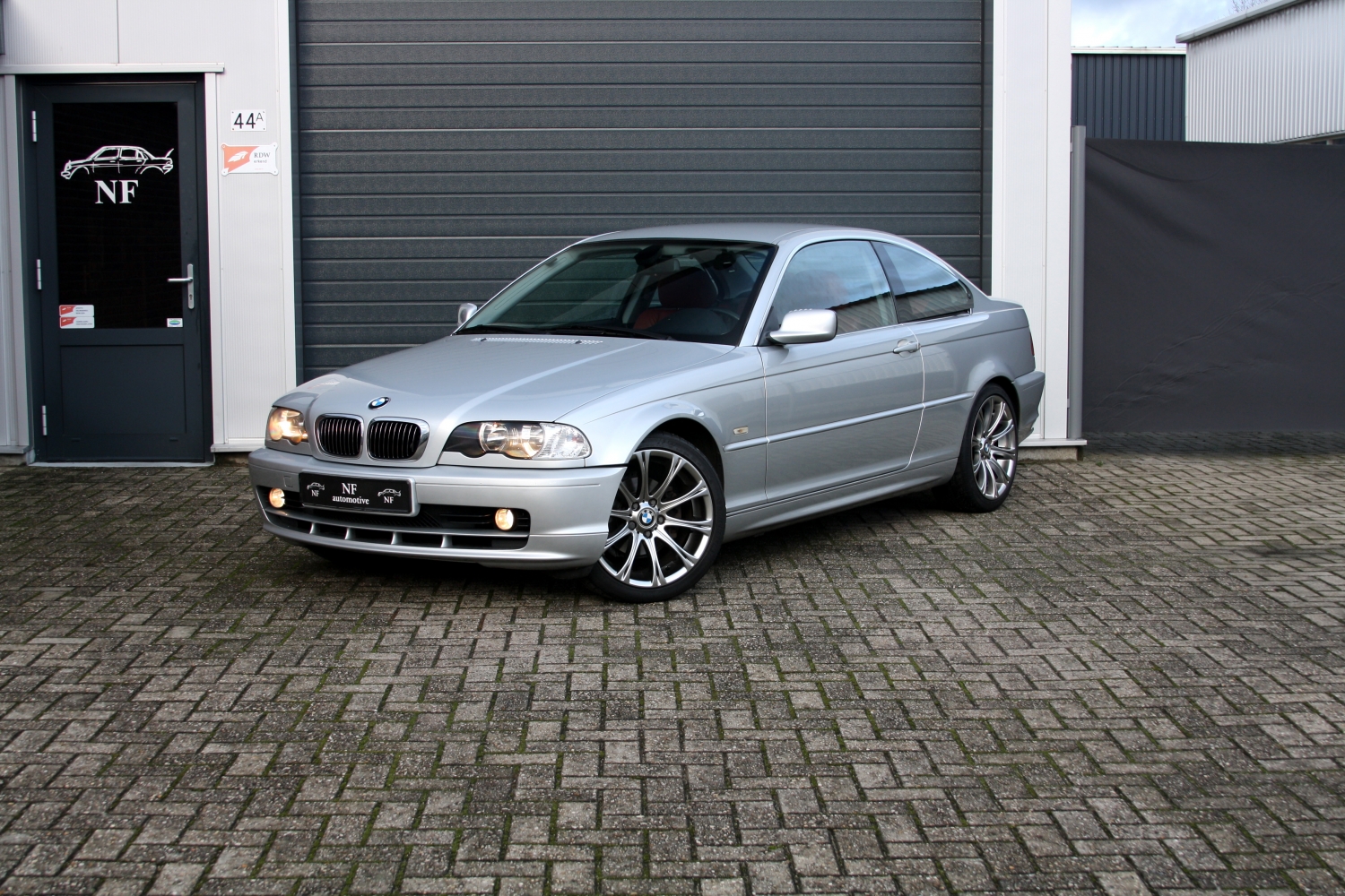 BMW-320CI-E46-2000-006.JPG