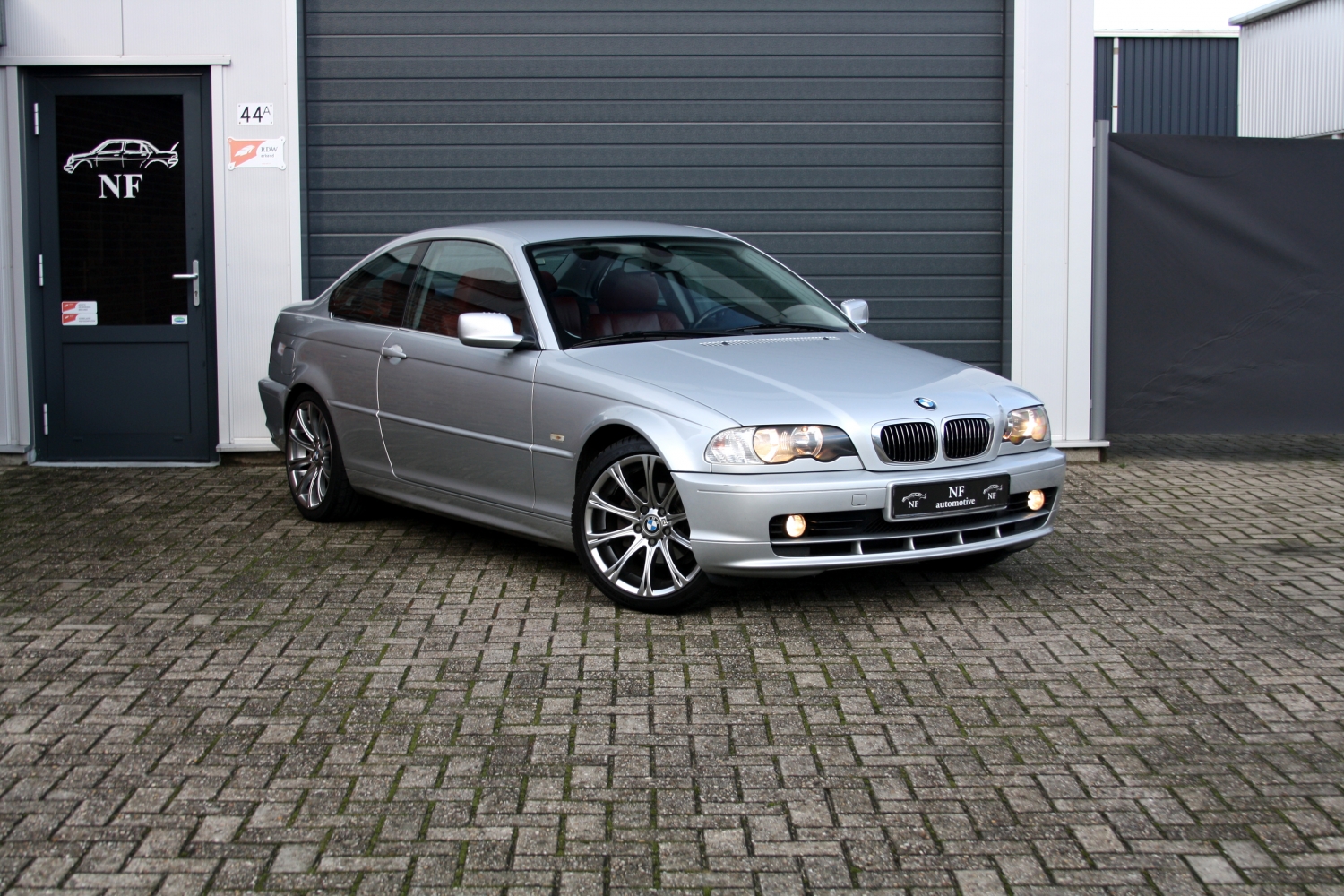 BMW-320CI-E46-2000-011.JPG